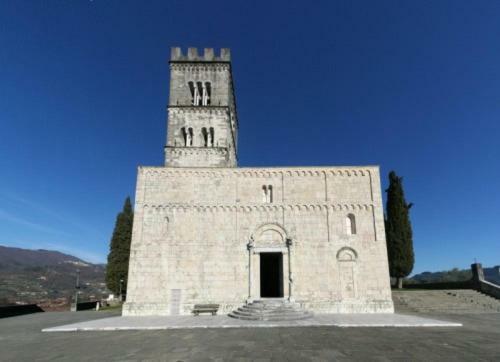 Vila Zi' Rosa Barga Exteriér fotografie